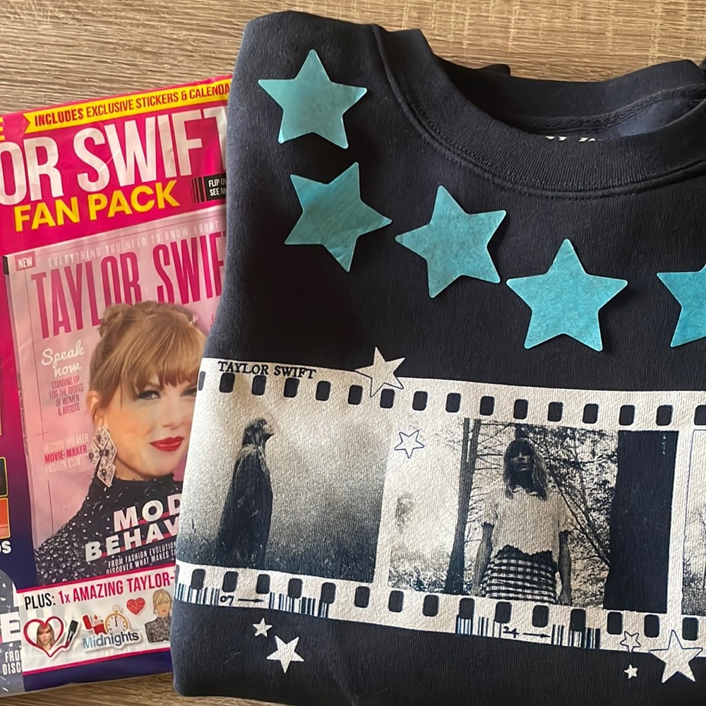NWT Taylor Swift Folklore Film Strip Crewneck + Fanpack